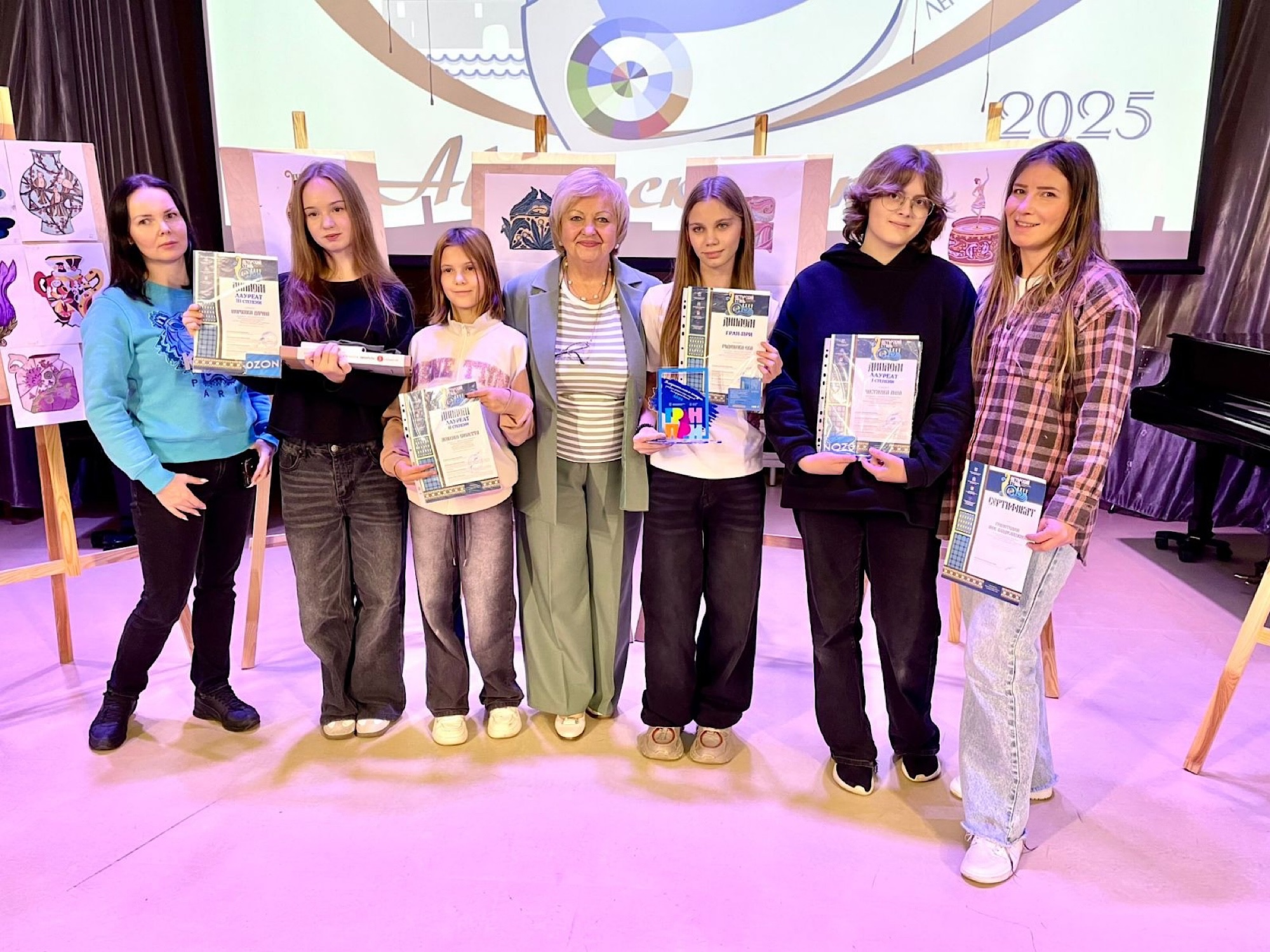 17-Й МЕЖРЕГИОНАЛЬНЫЙ КОНКУРС ПО ДЕКОРАТИВНО-ПРИКЛАДНОЙ  КОМПОЗИЦИИ «АВТОРСКИЙ СТИЛЬ»