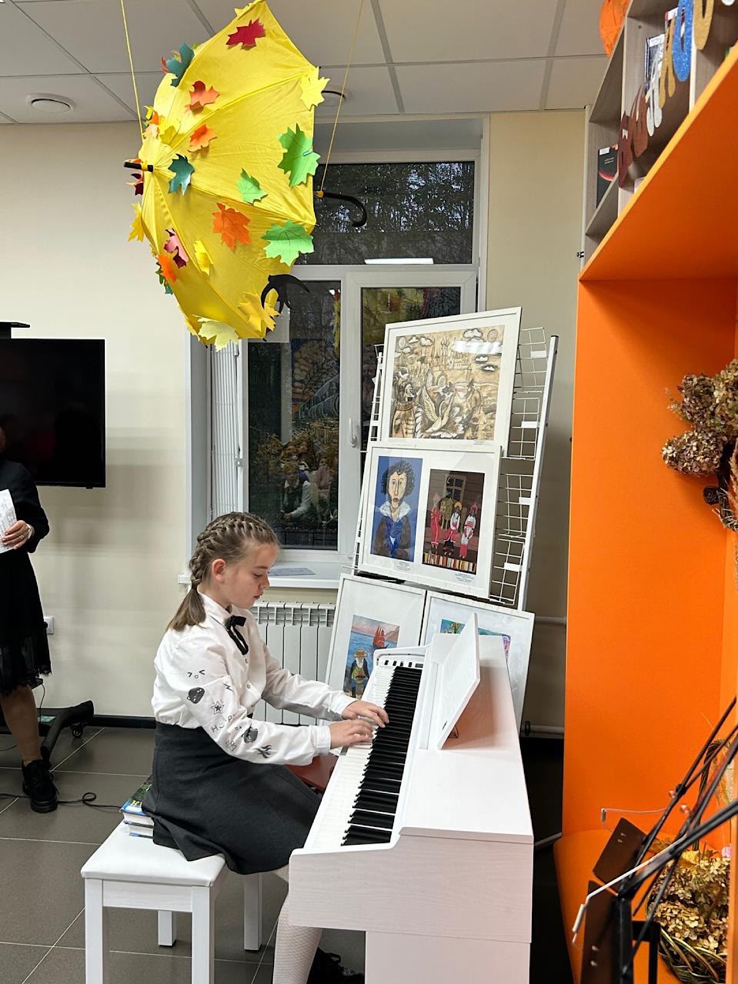 Концерт двух школ