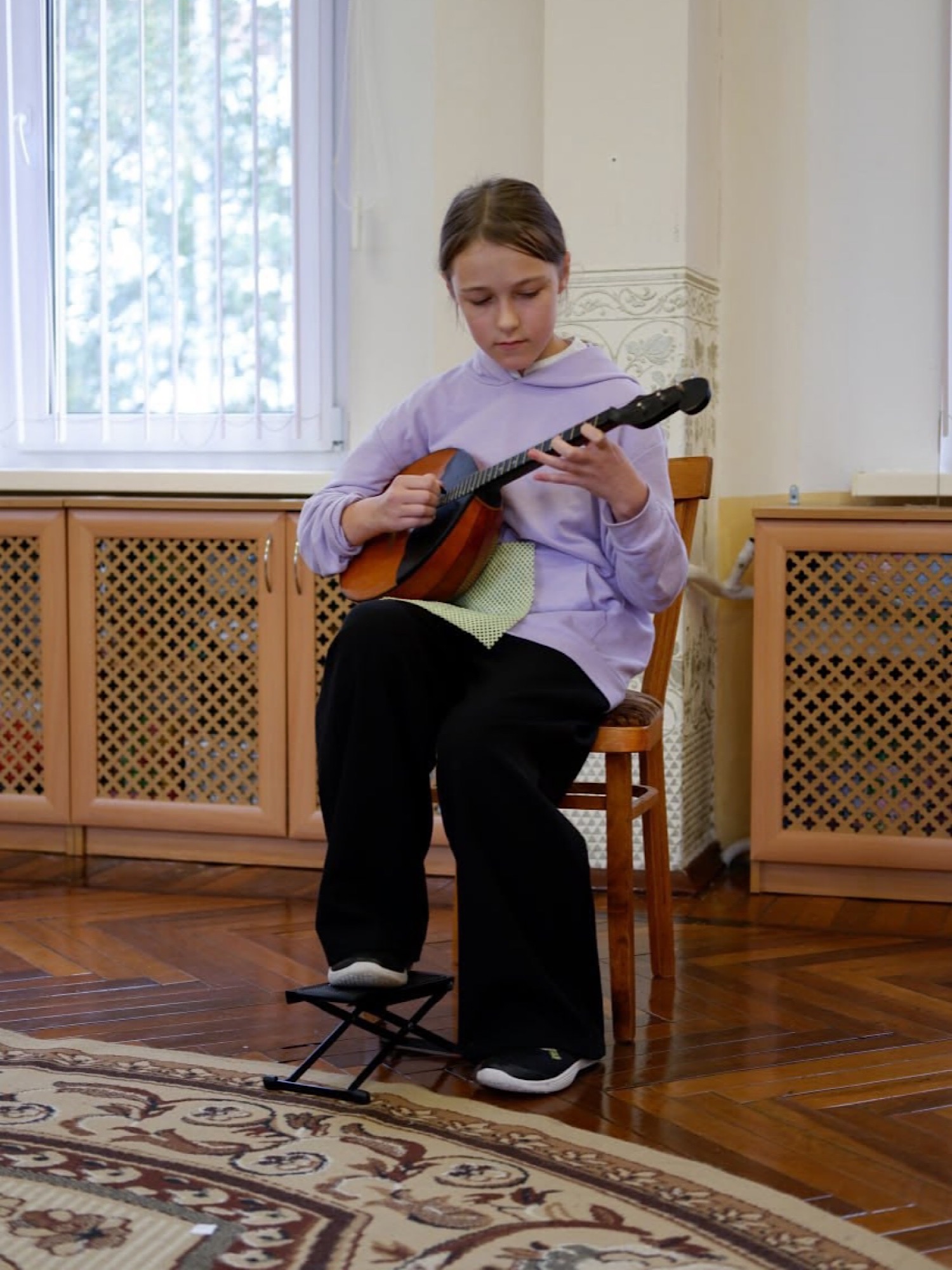 Звучат народные инструменты