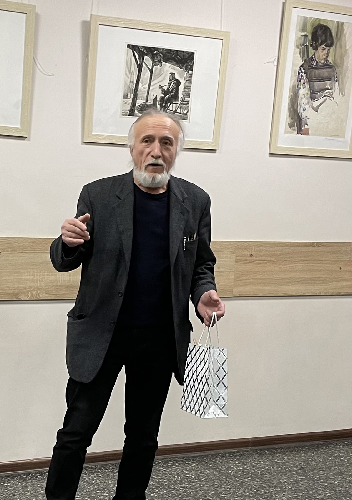 ОТКРЫТИЕ ПЕРСОНАЛЬНОЙ ВЫСТАВКИ «РЕТРОСПЕКТИВА»  ПРЕПОДАВАТЕЛЯ ОТДЕЛЕНИЯ ИЗОБРАЗИТЕЛЬНОГО ИСКУССТВА,  ЧЛЕНА СОЮЗА ХУДОЖНИКОВ РОССИИ   БЕДИНА ВЛАДИМИРА СЕРГЕЕВИЧА  