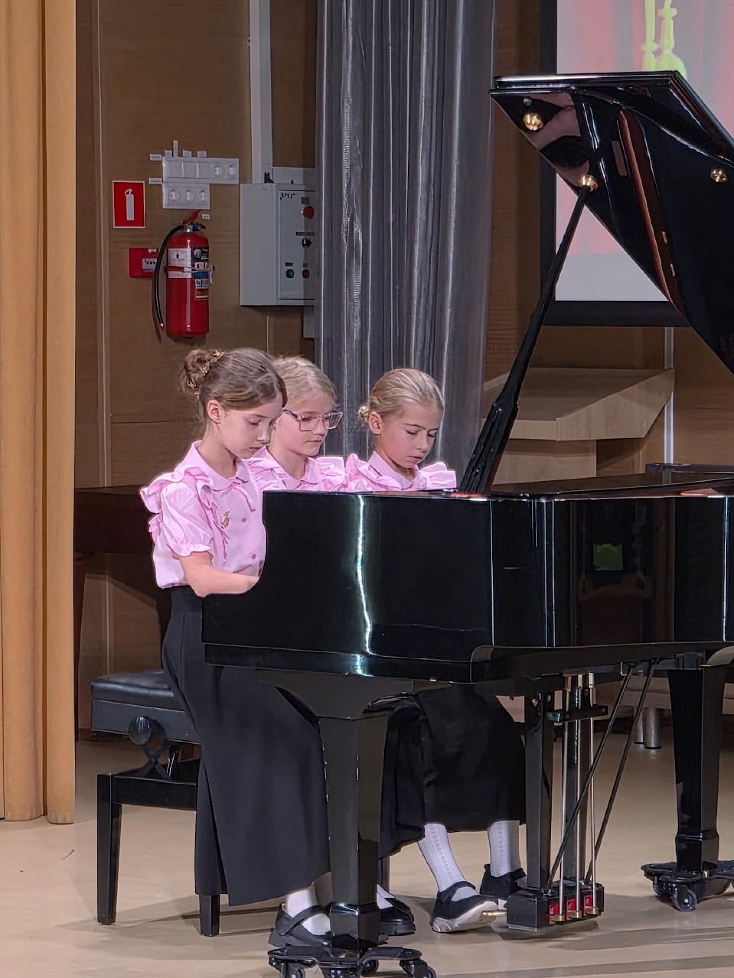 "Посвящение в первоклассники-глинковцы"