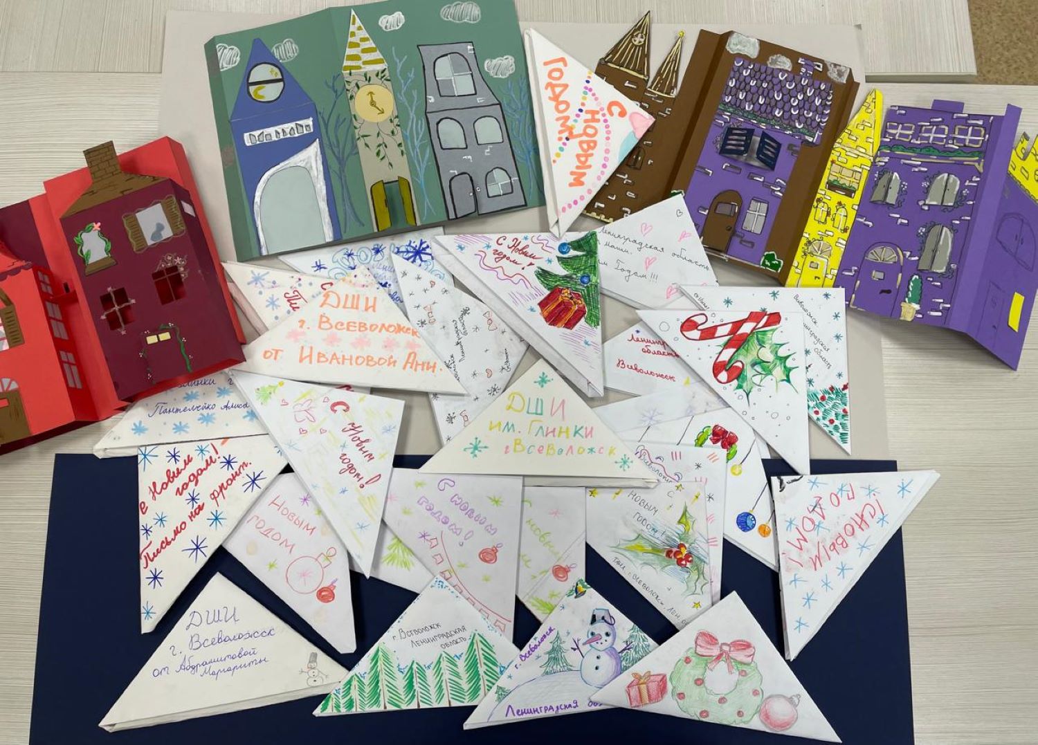 письма и поздравительные открытки с Новым годом бойцам СВО