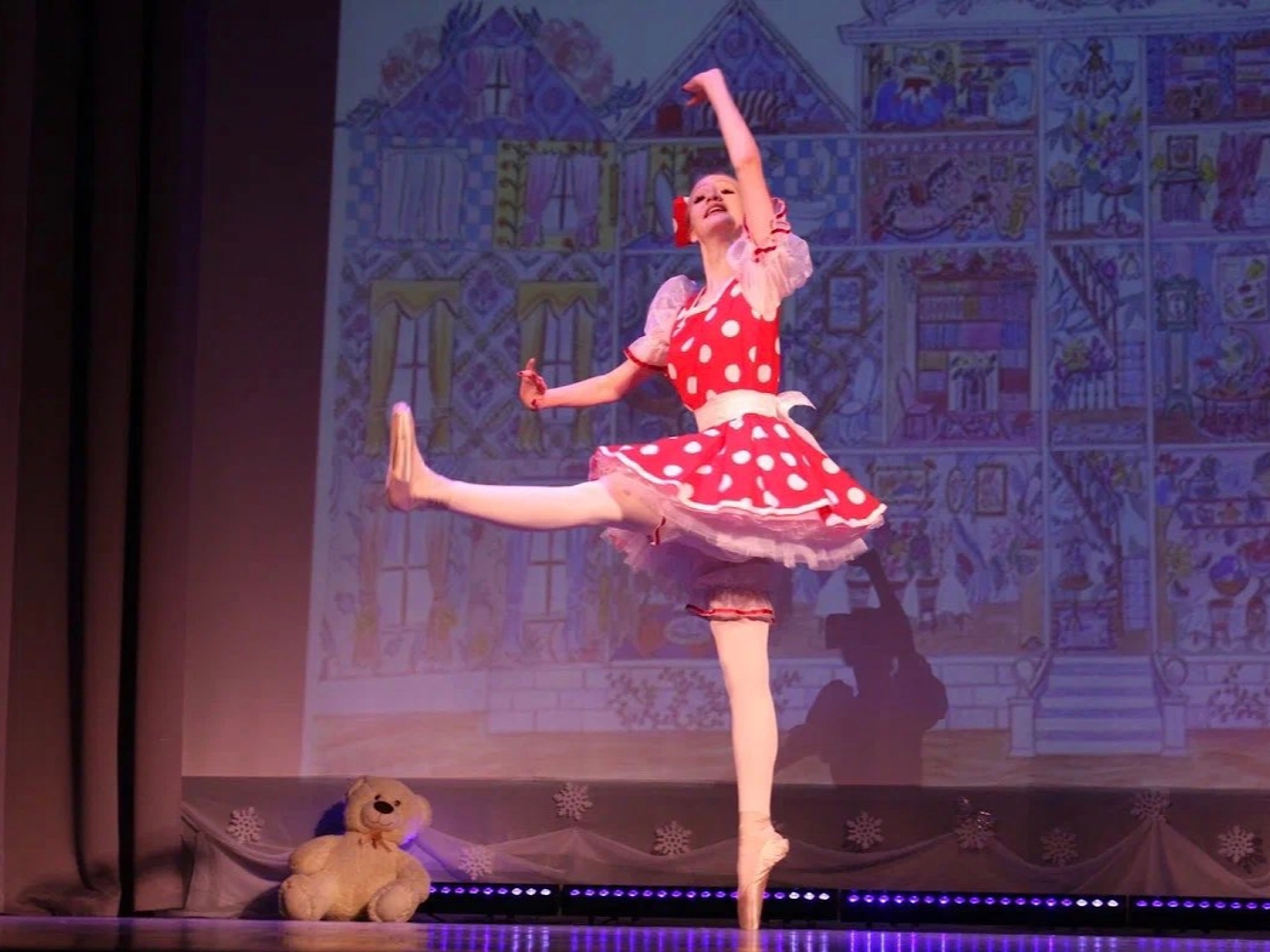 «Рождественская ночь в магазине игрушек»