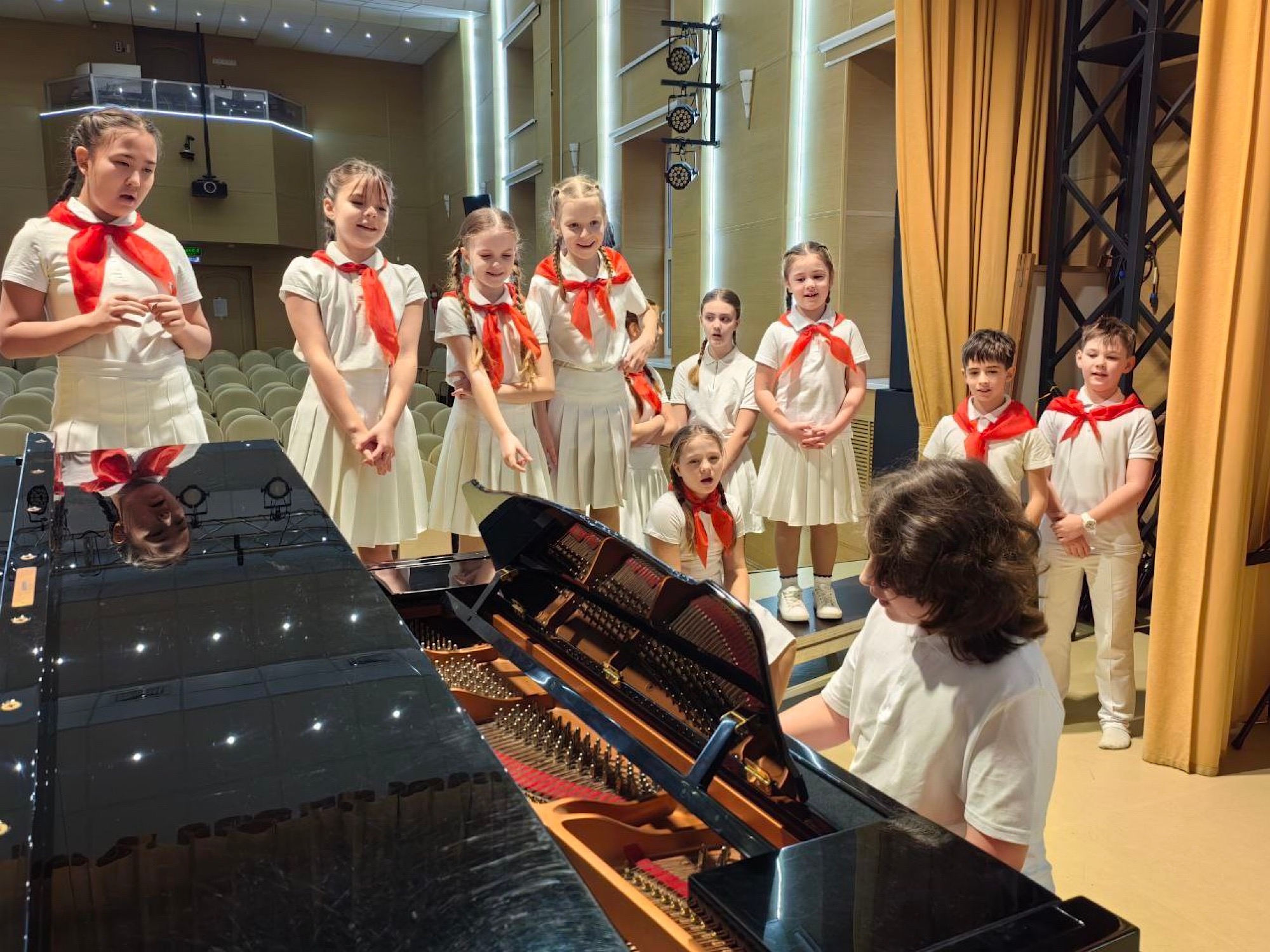 "Новогодний калейдоскоп"