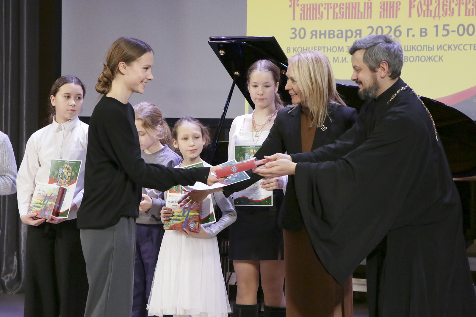 НАГРАЖДЕНИЕ ПРИЗЁРОВ РАЙОННОГО КОНКУРСА ДЕТСКОГО  ДЕКОРАТИВНО-ПРИКЛАДНОГО ТВОРЧЕСТВА «ТАИНСТВЕННЫЙ МИР РОЖДЕСТВА» 2025