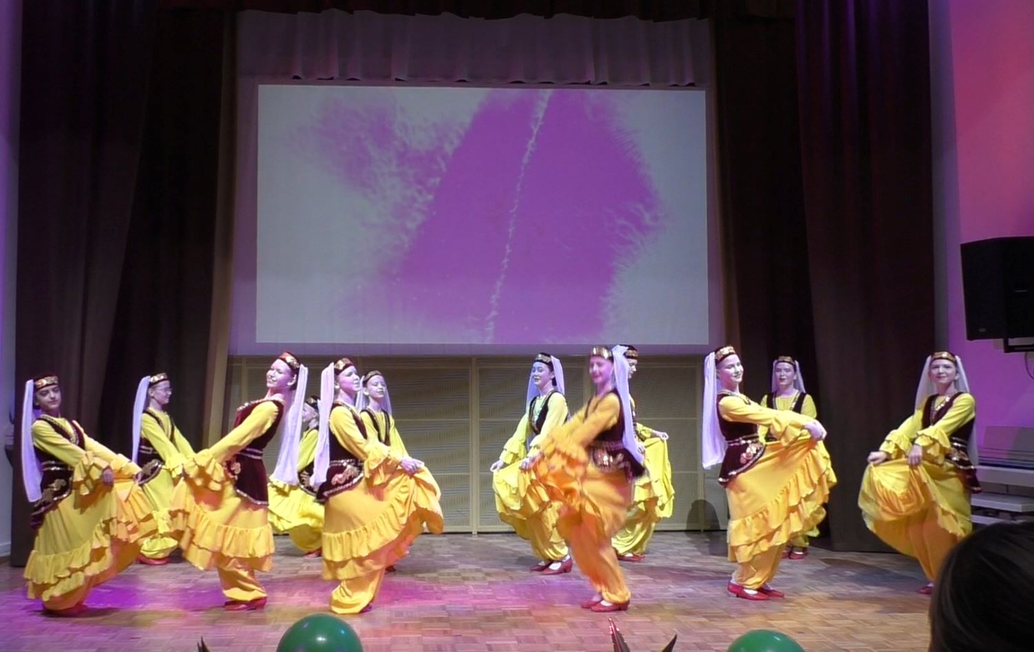 «Для милых мам»