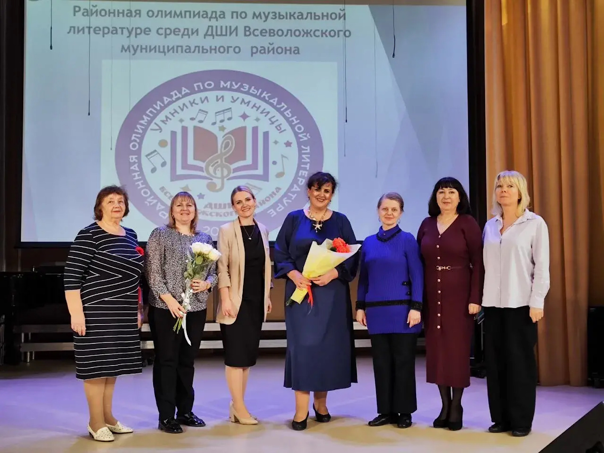 "УМНИКИ И УМНИЦЫ"